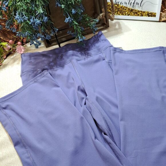 Free People Freemovement  Flare Leg Leggings in Purple - Picture 7 of 8